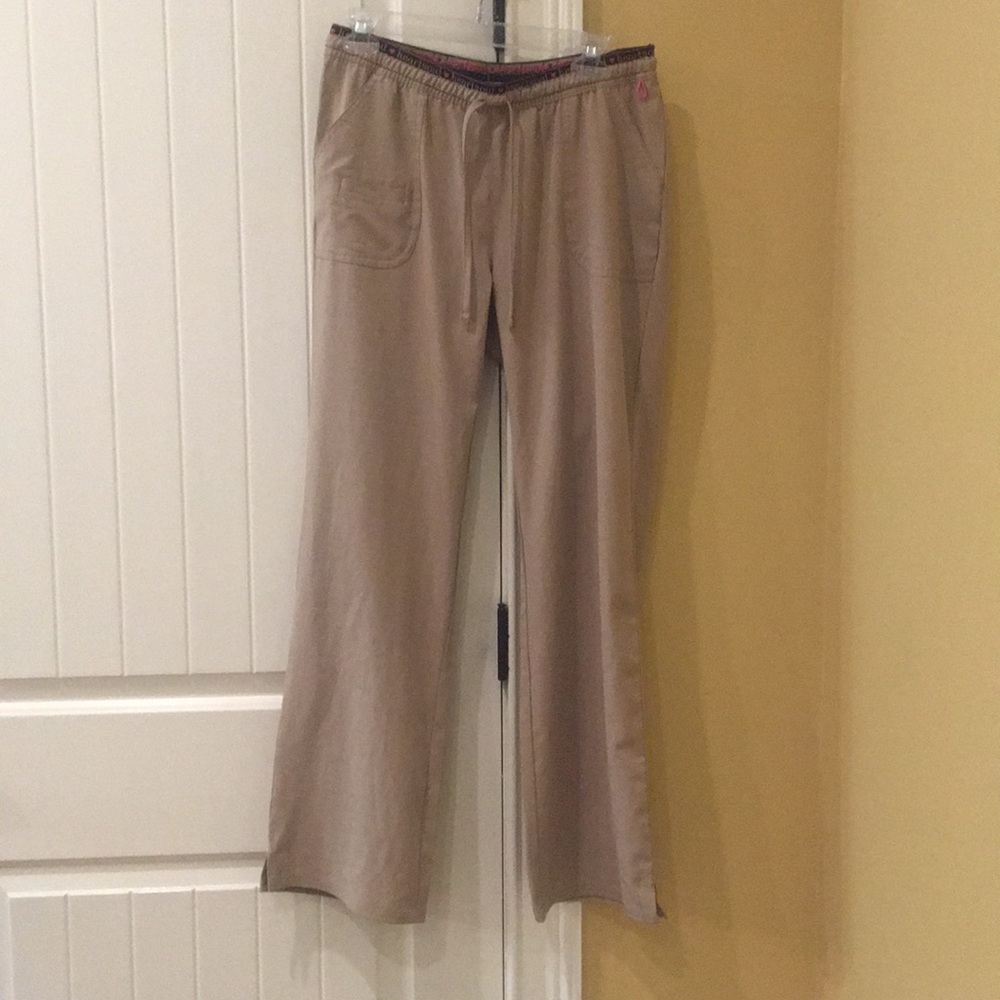 Khaki heartsoul scrub pants size medium